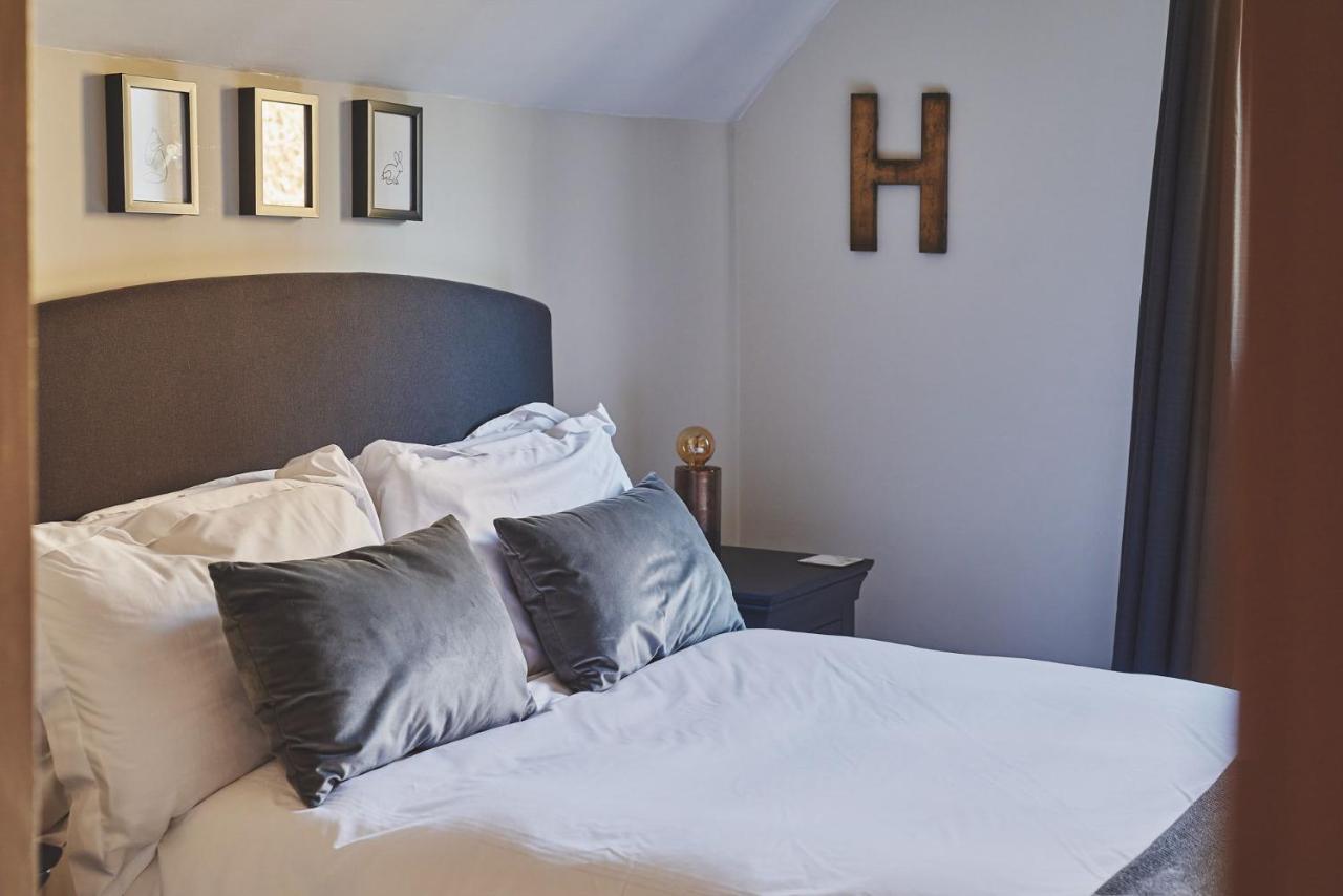Large Stylish Luxury Cotswold Cottage - Ideal For Families, W/ Ev Charging Andoversford Exterior foto